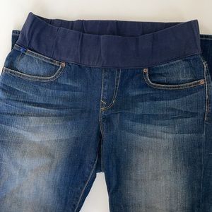 Gap maternity skinny jeans, size 12